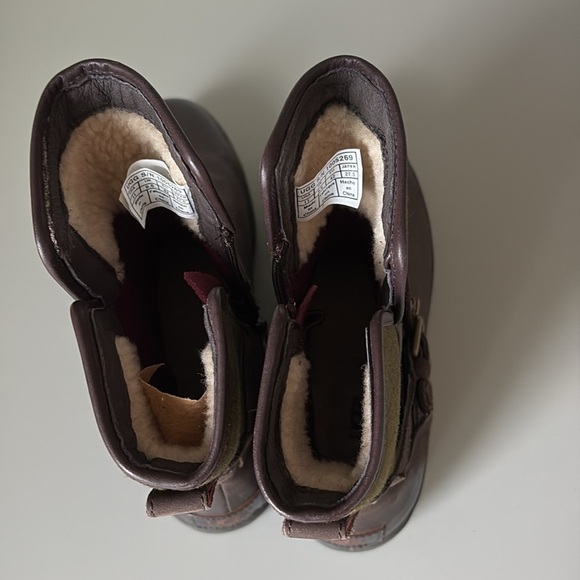 UGG 1005269 Simmens Wool Lined Boots Size 11 - Picture 3 of 9